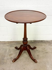 Antique Mahogany Round Tilt-Top Clawfoot Table