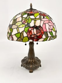 Tiffany Style Table Lamp with Rose Motif Leaded Glass Shade