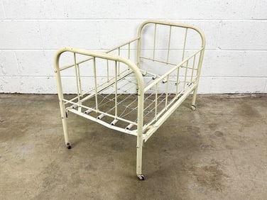 Vintage Metal Baby Doll Cradle Bed Frame