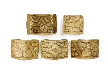 Lot of 5 Antique Batchelder Arts & Crafts Corner Tiles w/ Floral Design