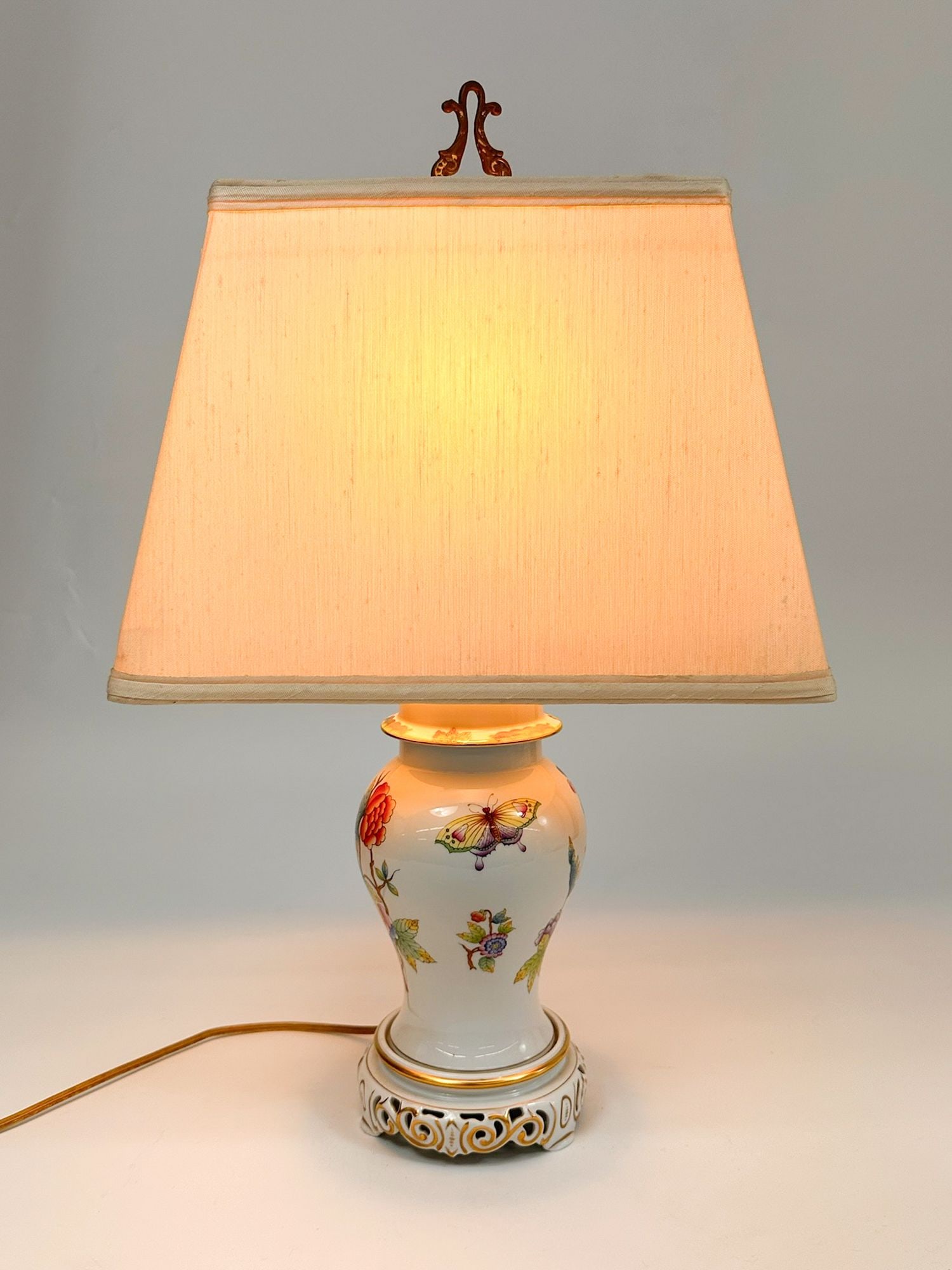 Herend Porcelain Table Lamp (1 of 3)