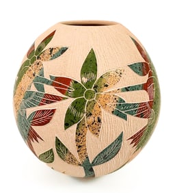 Martin Olivas Quintana, Pigment on Clay, Untitled Hummingbird Vessel