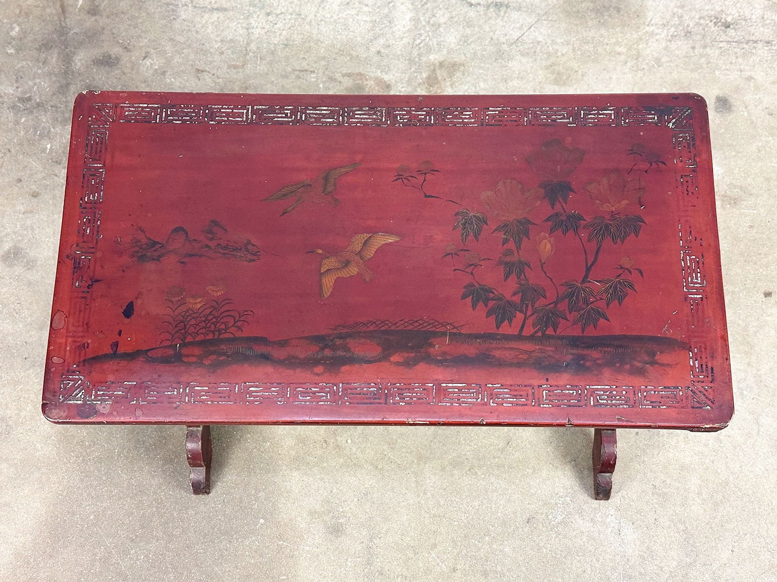 Red Lacquered Nesting Tables With Abalone Inlay - 5