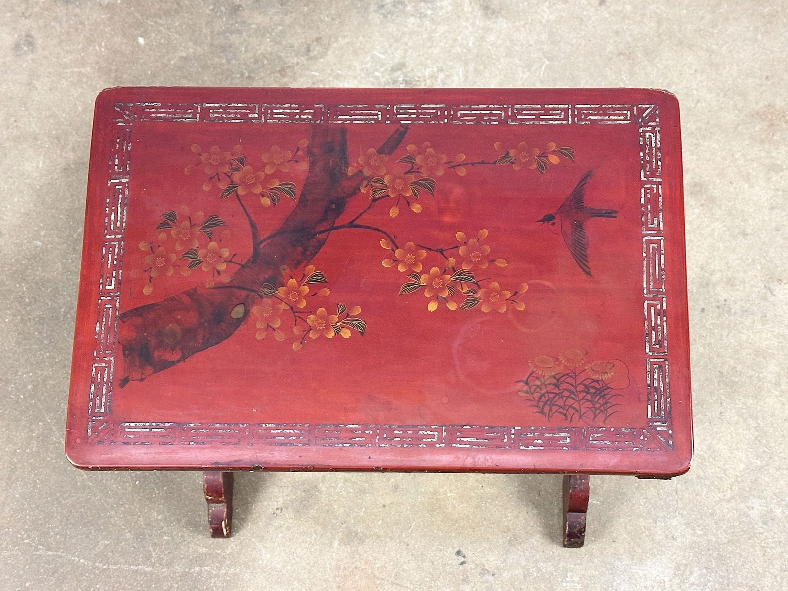 Red Lacquered Nesting Tables With Abalone Inlay - 6