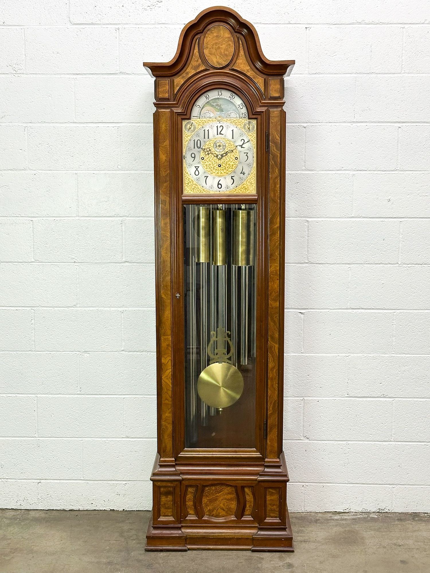 Herschede Hall Clock Company 9 Tube Sheffield Grandfather Clock (1 of 7)