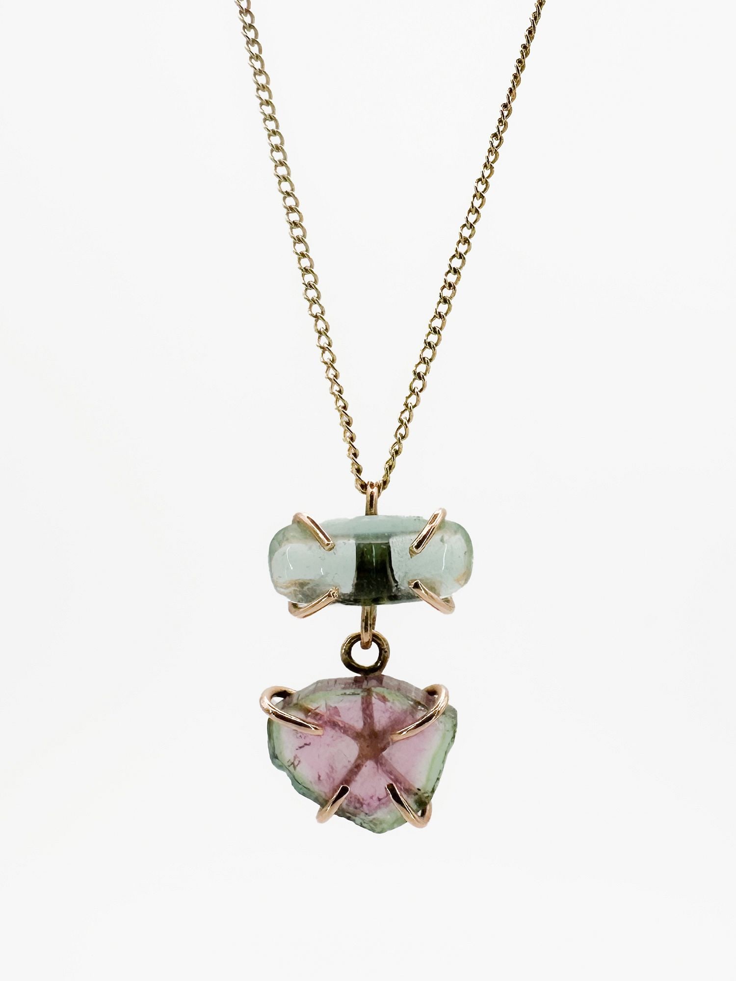 Melissa Joy Manning 14K Gold Tourmaline Necklace: Melissa Joy Manning 14K yellow gold necklace featuring a pink and green tourmaline pendant. Chain is 18 inches, pendant is 1 inch. Weighs 2.5 grams.
