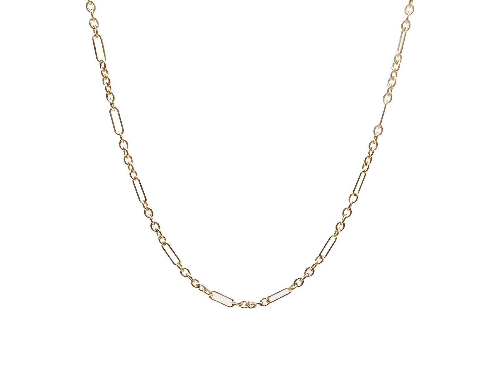 18K Yellow Gold Link Choker Necklace, 16 in: 18K yellow gold choker necklace featuring a link design. Measures 16 inches in length and weighs 4.3 grams.