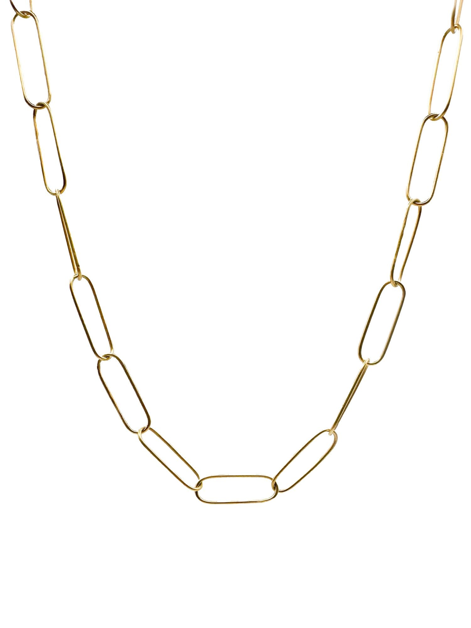 18K Gold Paperclip Chain Necklace: An 18K yellow gold necklace featuring a paperclip link chain. Measures 19 inches in length and weighs approximately 7 grams. Finished with a secure S-hook clasp.