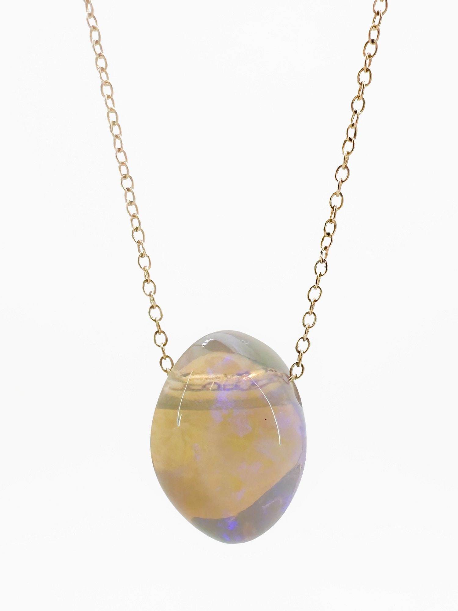 Jamie Joseph 14K Gold & Iridescent Moonstone Pendant Necklace: Jamie Joseph necklace featuring an iridescent moonstone pendant set in 14K gold. The pendant measures approximately 3/4 inch in length and the chain is 18 inches long. Total weight: 6.3 grams.