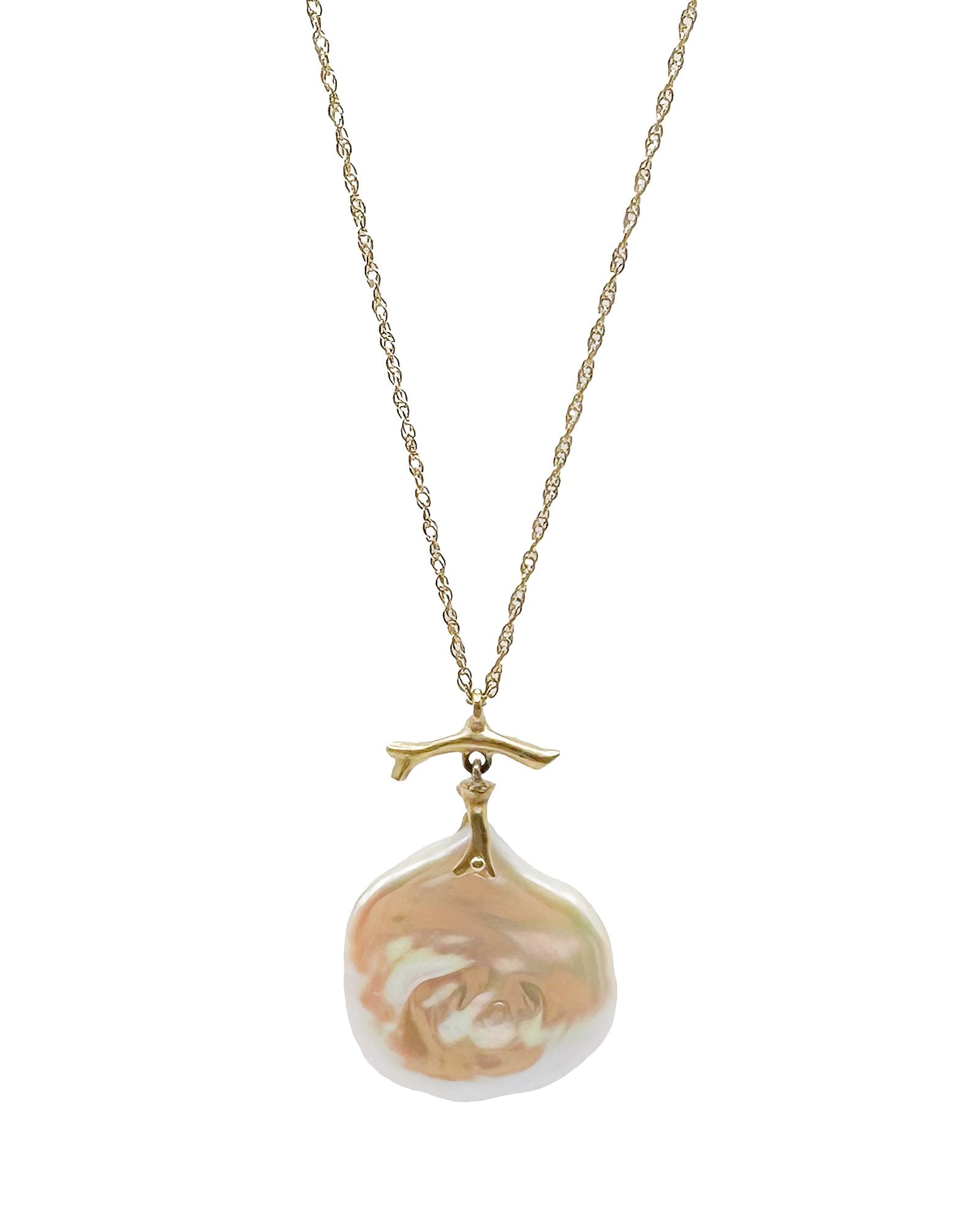 Annette Ferdinandsen 18K Yellow Gold Baroque Pearl Pendant Necklace: Annette Ferdinandsen 18K yellow gold necklace featuring a large baroque freshwater pearl pendant. Marked and tests as 18K gold. Designer signed. Pearl measures approximately 1 inch. Chain measures 18 