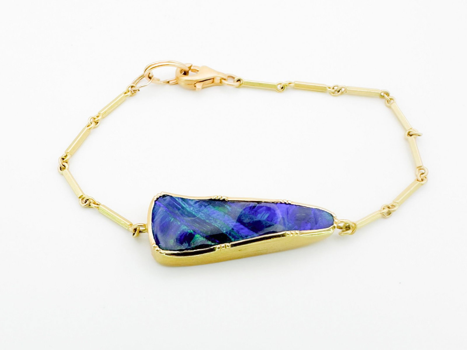 Brooke Gregson 18K Gold & Boulder Opal Bracelet: Brooke Gregson 18K yellow gold bracelet featuring a striking boulder opal. Bracelet is 6 inches long, opal measures 1 1/8 inch. Total weight: 6.5 grams.