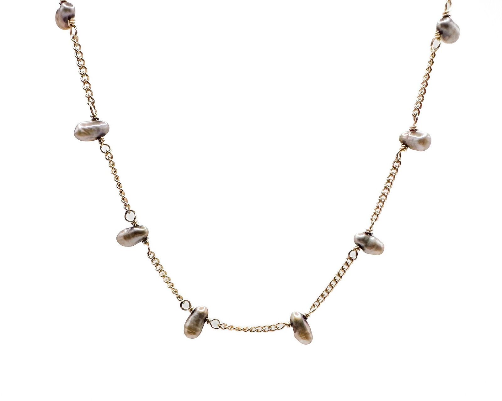 Mizuki 14K Yellow Gold Fresh Water Pearl Necklace: Mizuki 14K yellow gold necklace featuring freshwater pearls with hook clasp. Measures 15 inches in length. Total weight: 4.7 grams.