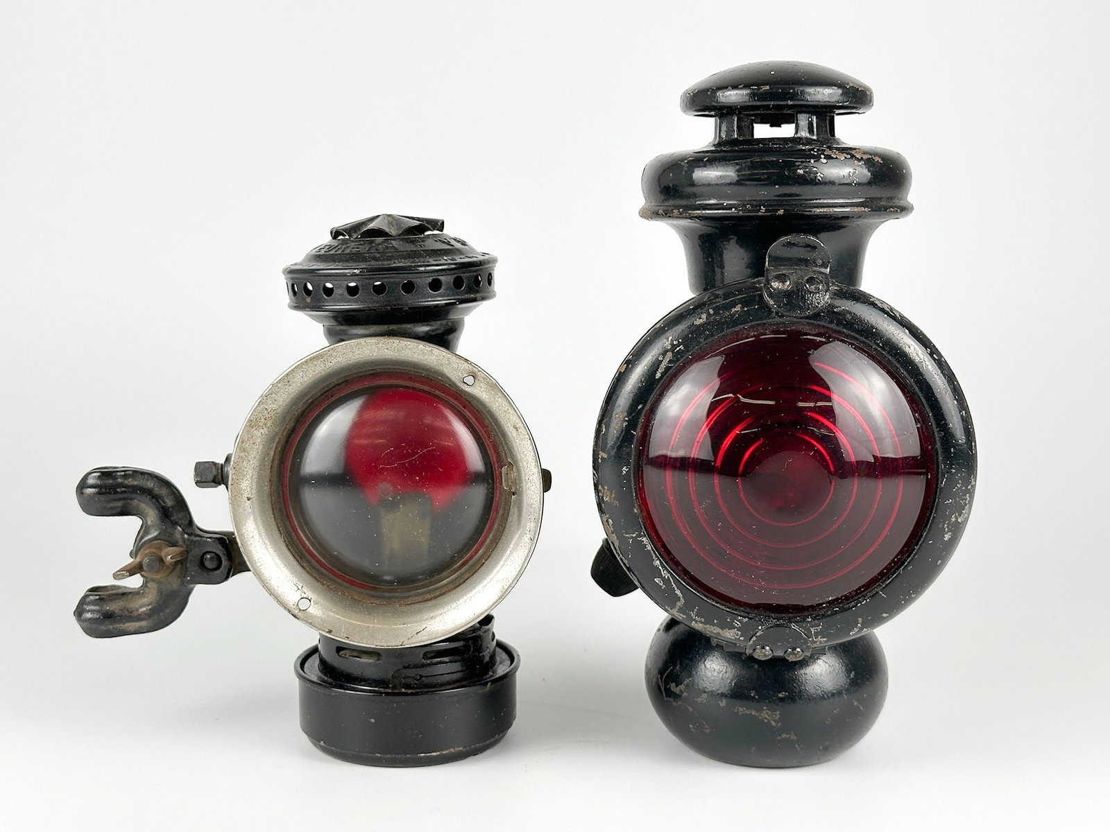 Lot of Two Antique Kerosene Carriage Lamps, Dietz Eureka and E&J (1 of 6)