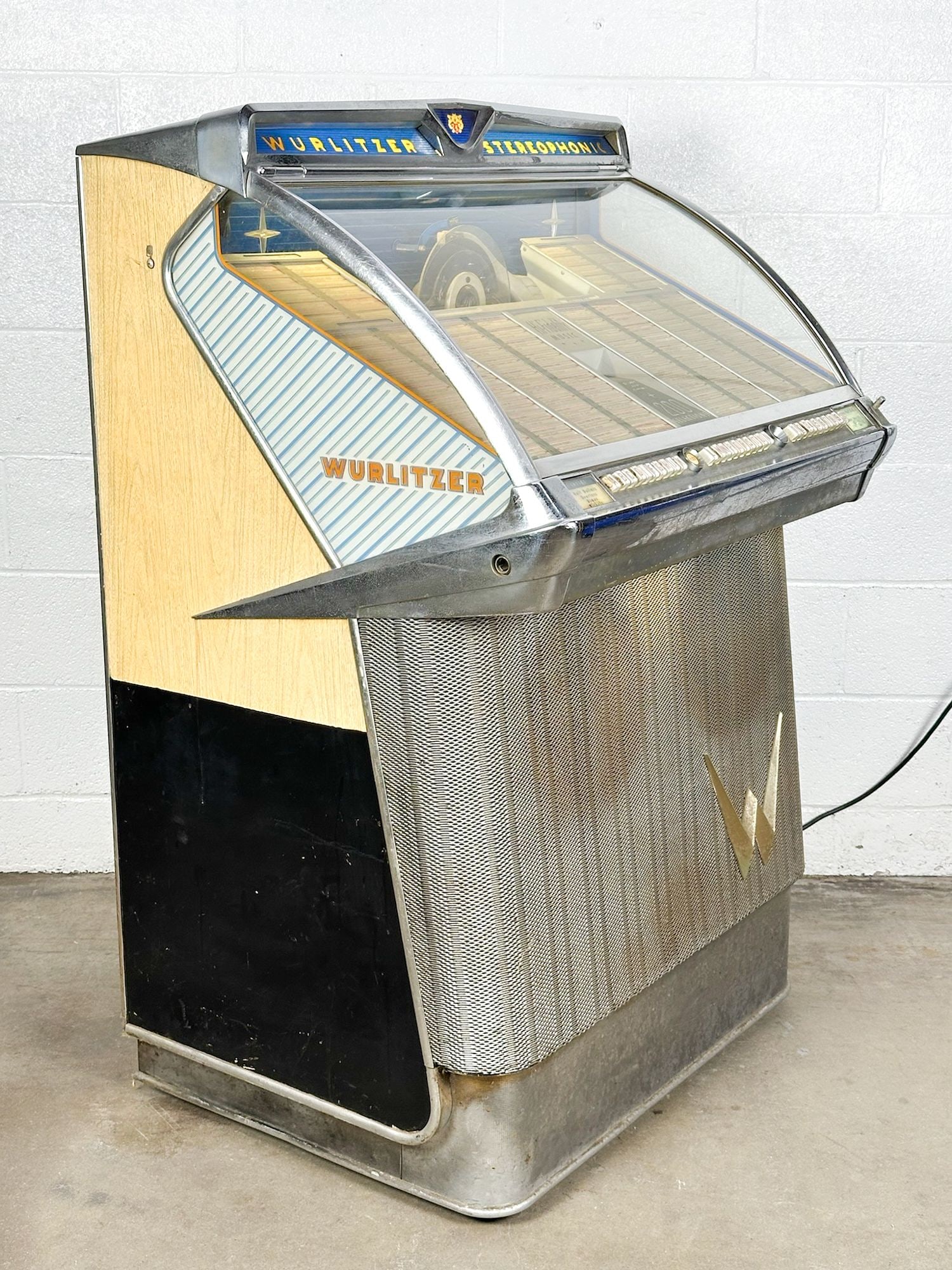 Wurlitzer Multi-Selector Phonograph Vintage Juke Box Machine - 10