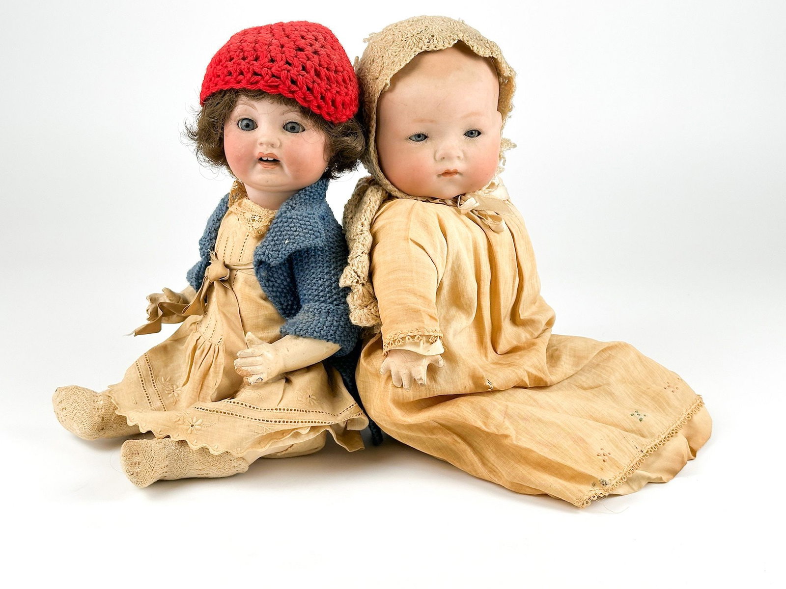 Lot of Two Antique German Porcelain Dolls (1 of 5)