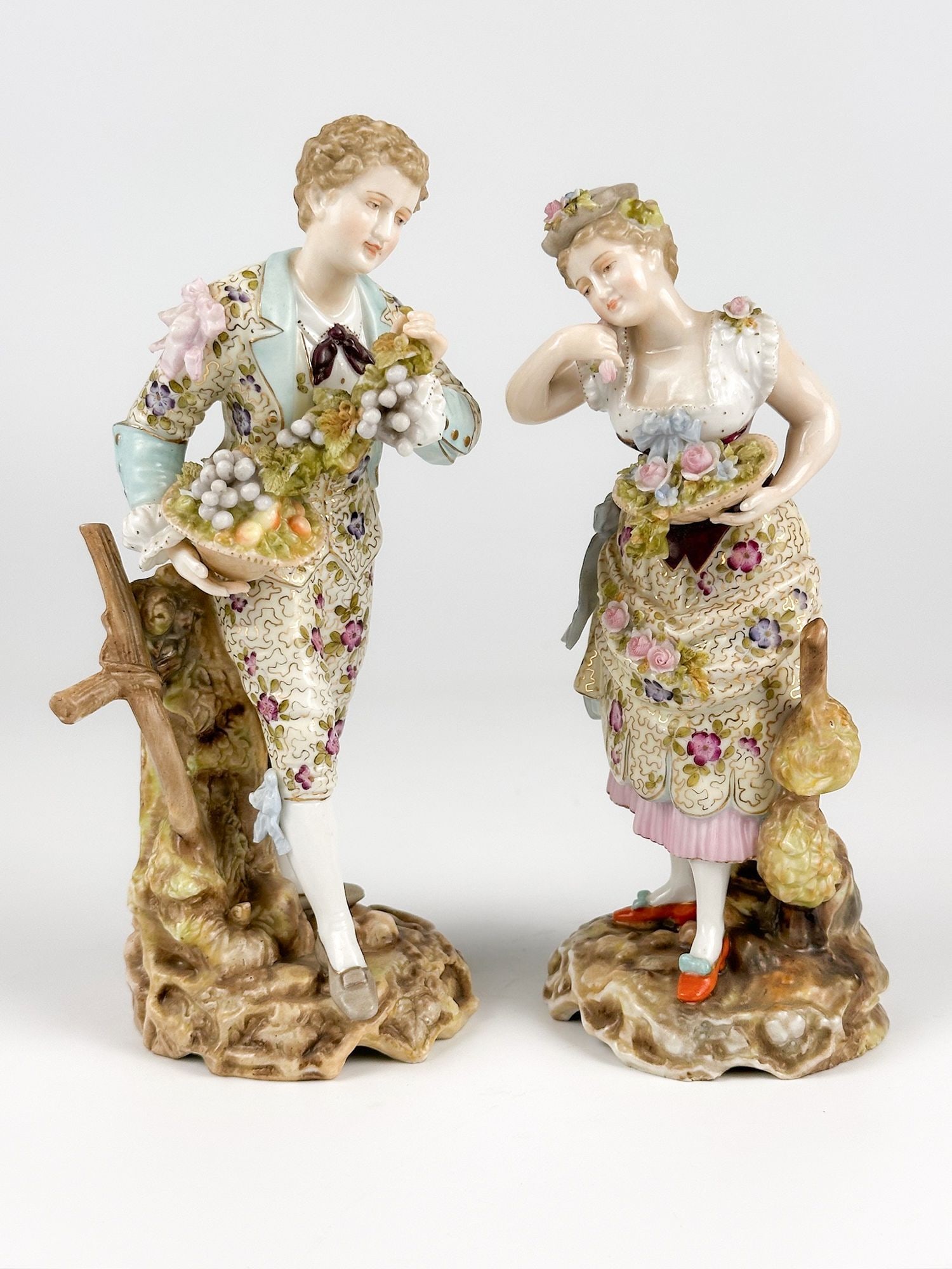 Pair of Antique Rudolstadt-Volkstedt Porcelain Figurines (1 of 7)