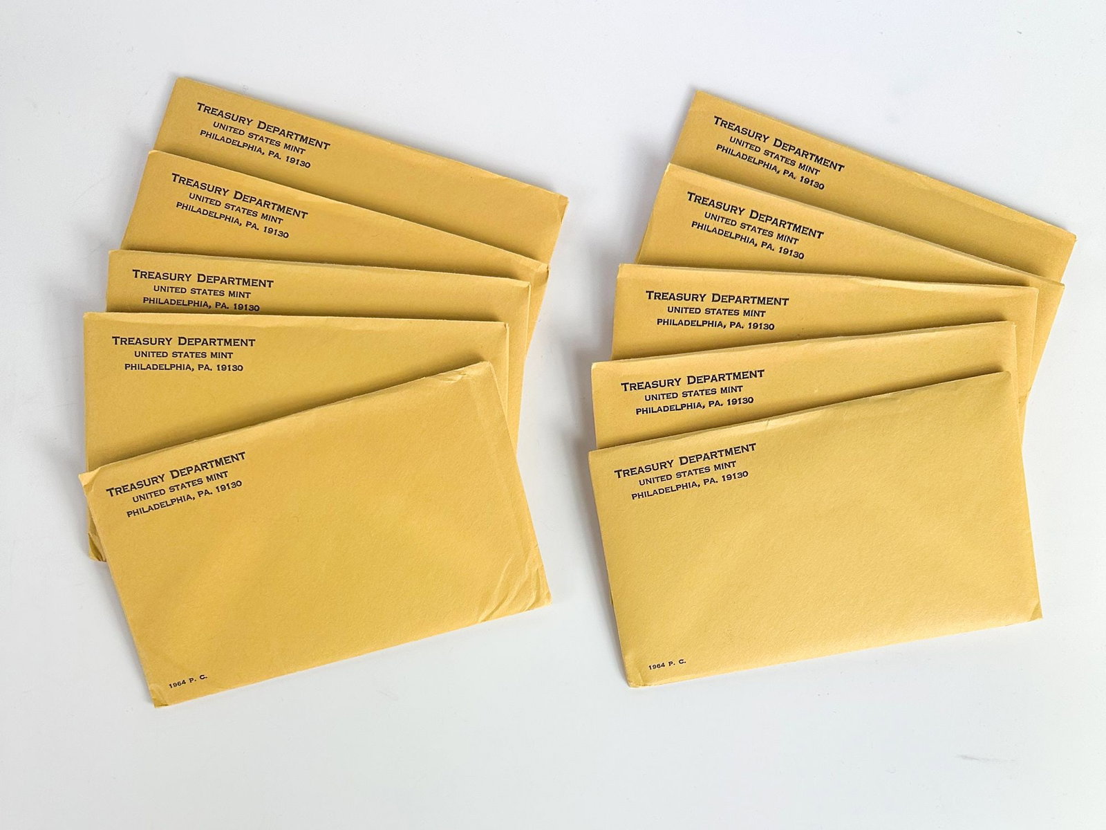 Lot of 10 1964 US Mint Proof Sets, Philadelphia (Sealed): Ten 1964 U.S. proof sets in sealed Philadelphia envelopes. Original sealed mint envelopes. Shipping & Handling. All lots won by the same bidder are combined into one shipment via USPS Priority Mail (t