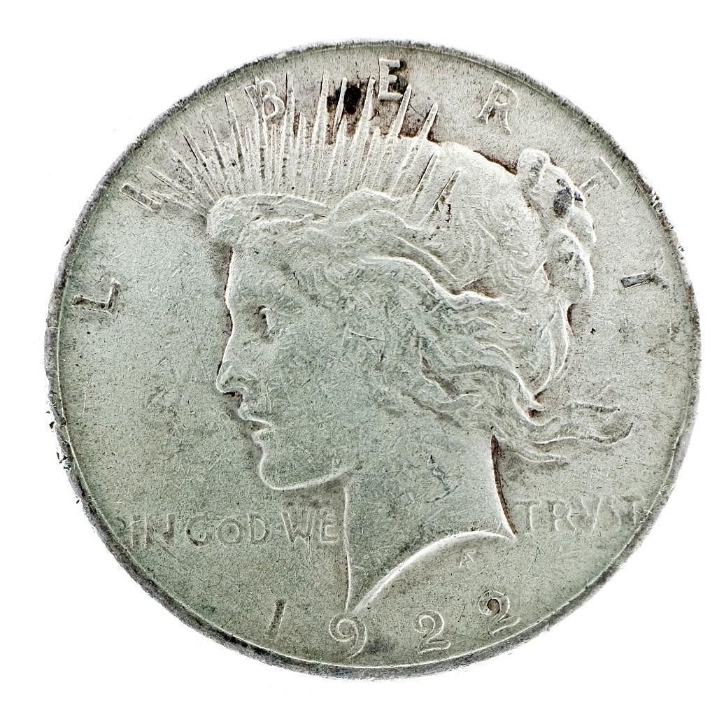 1922 Peace Dollar (1 of 2)