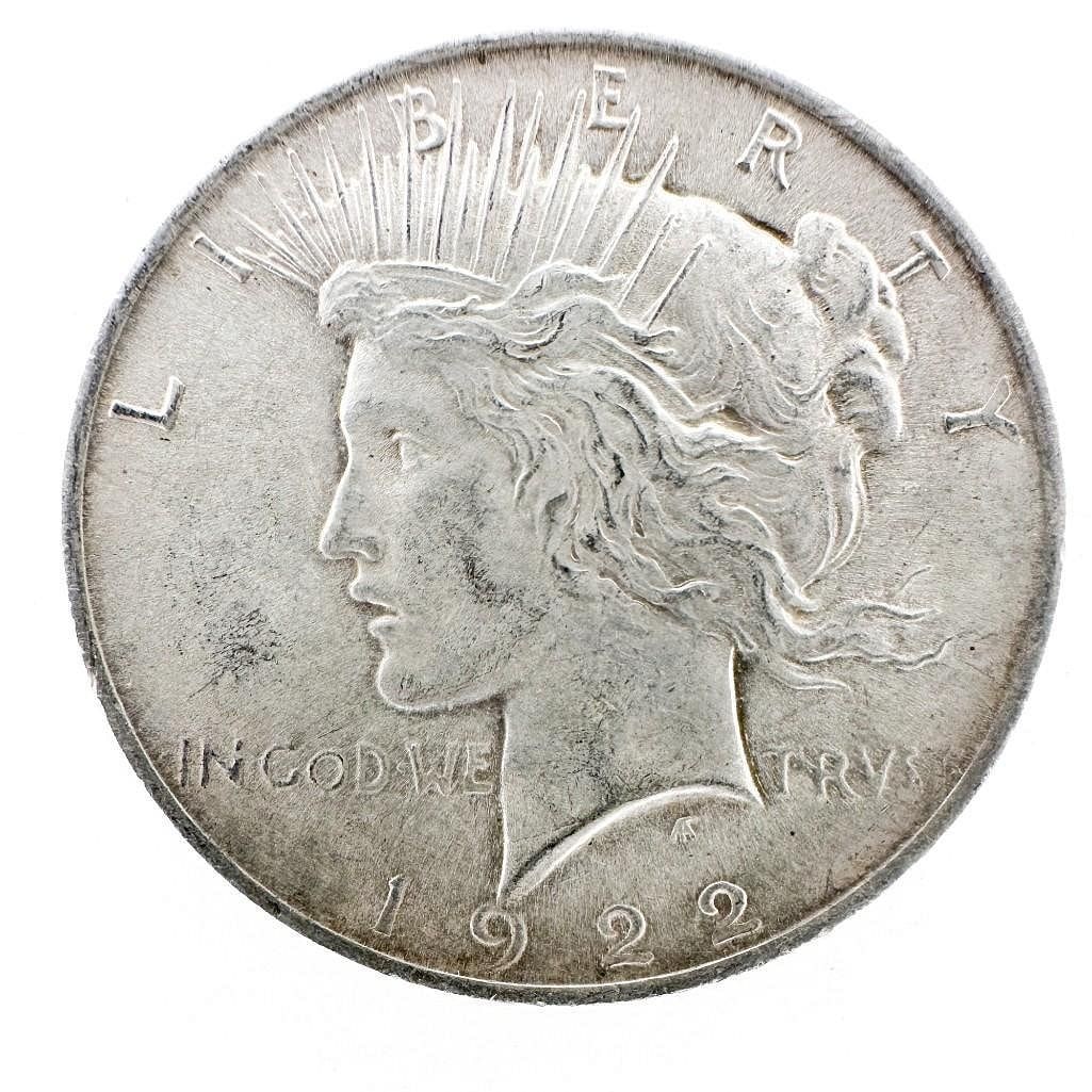1922 Peace Dollar: A 1922 Peace dollar. A standard example of the 1921-1935 series. Shipping & Handling. All lots won by the same bidder are combined into one shipment via USPS Priority Mail (tracking include