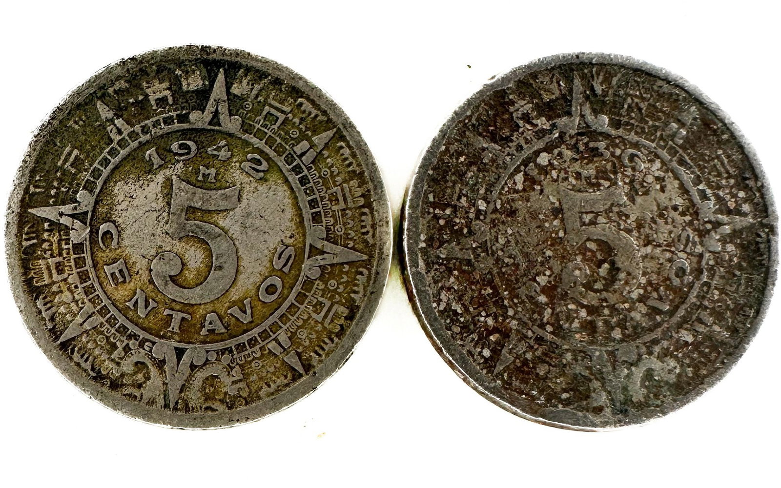 2 Mexican 5 Centavos 1936-M, 1942-M (1 of 2)
