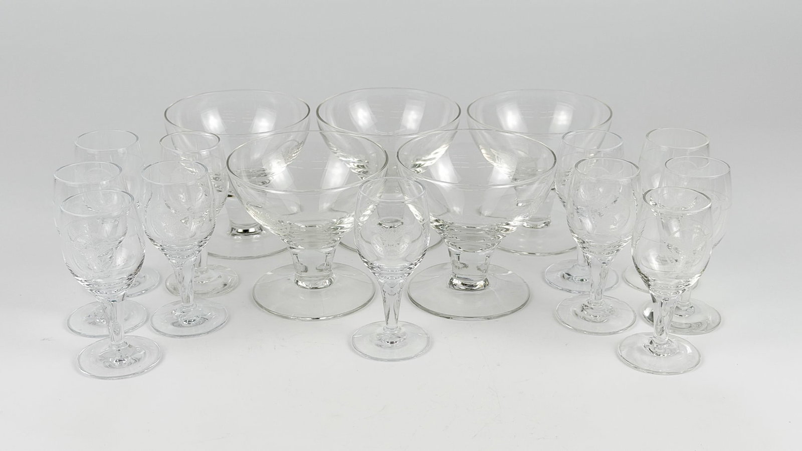 SS United States Sherbet Glasses & Liqueur Glasses (16) (1 of 3)