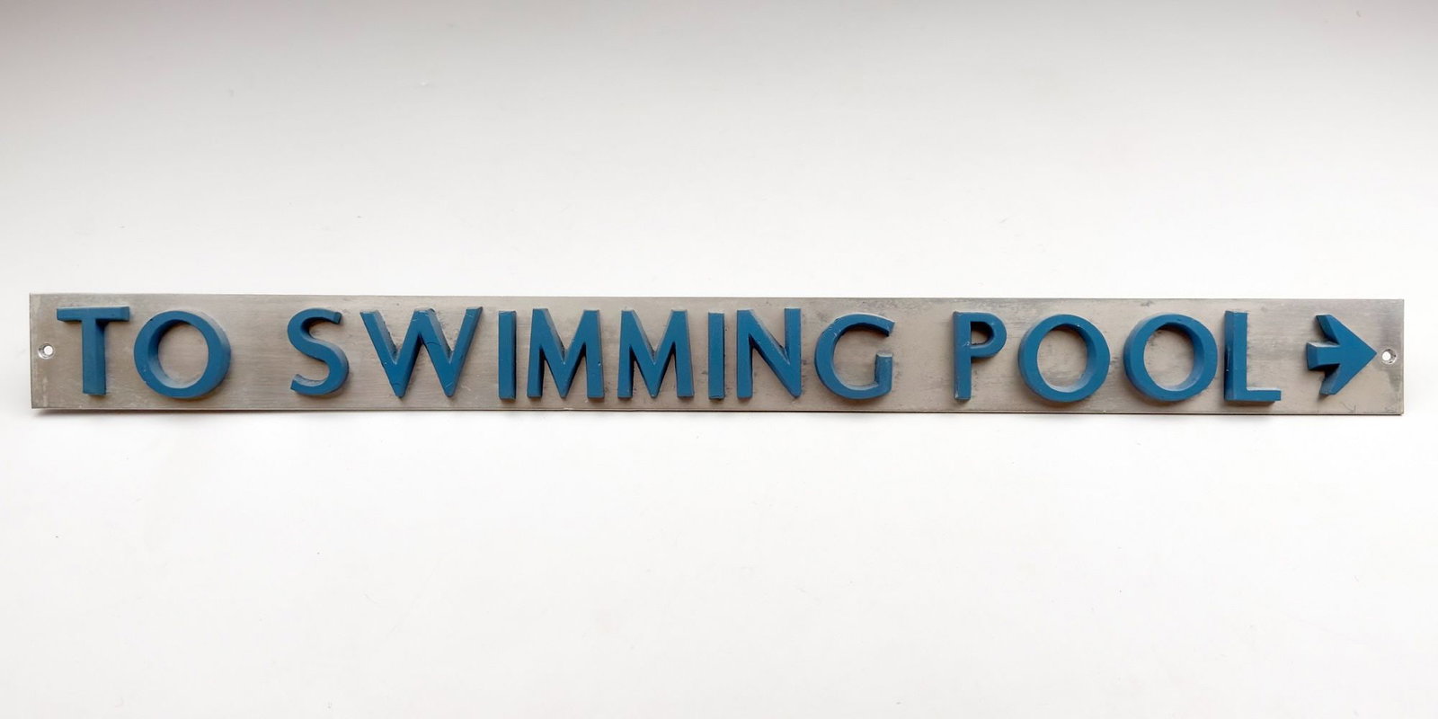 SS United States Metal First Class TO SWIMMING POOL Sign (1 of 2)