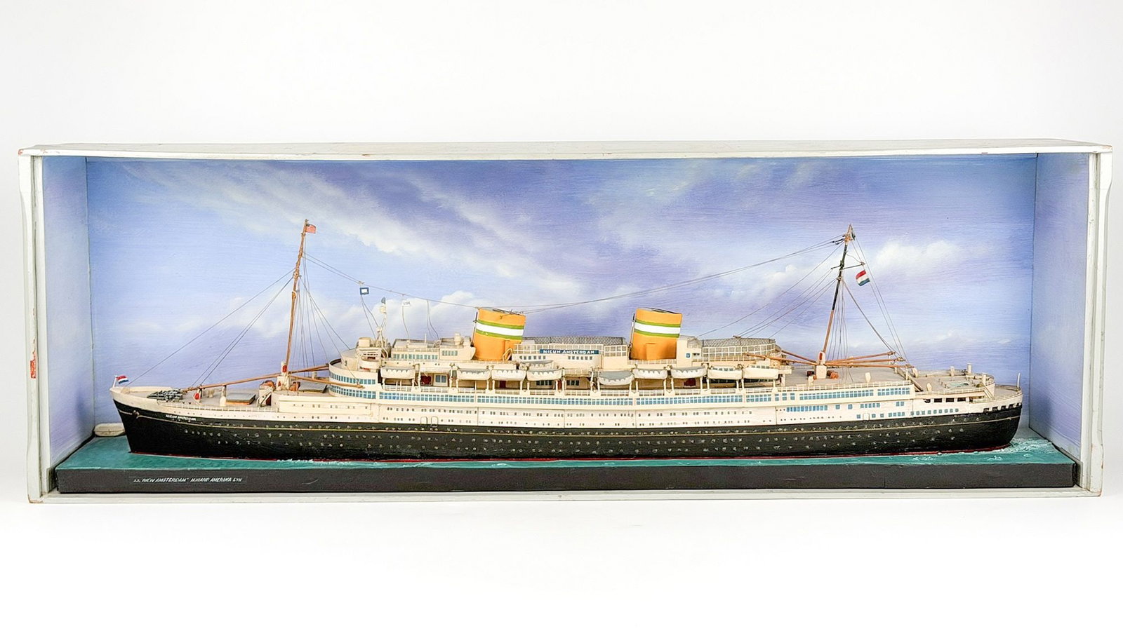 SS Nieuw Amsterdam Model Ship in Shadow Box (1 of 8)