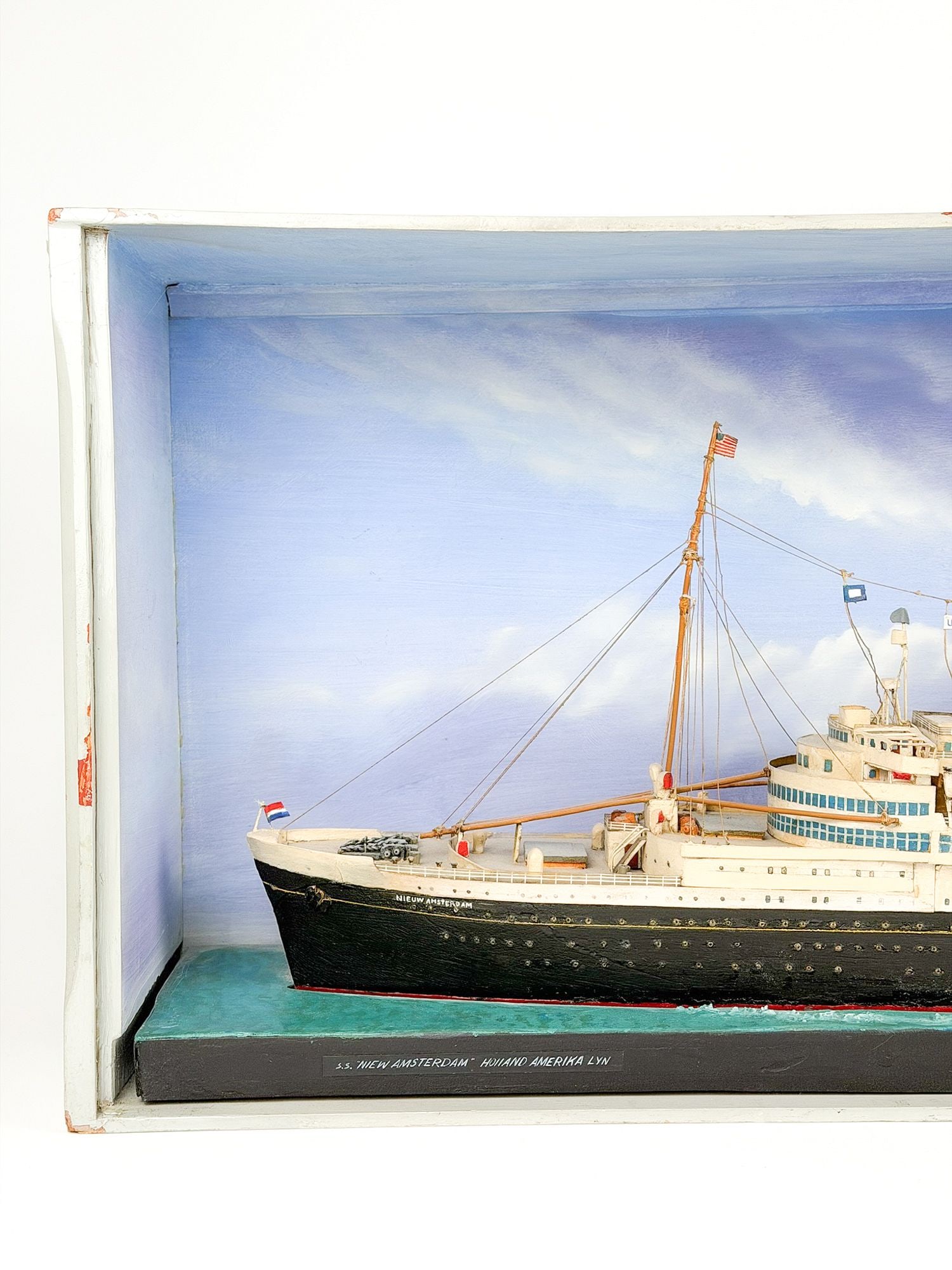 SS Nieuw Amsterdam Model Ship in Shadow Box - 2