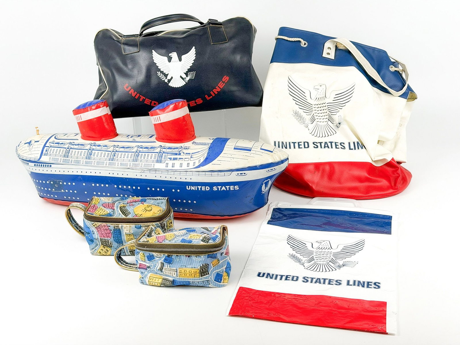 Lot 6 United States Lines Memorabilia (1 of 7)