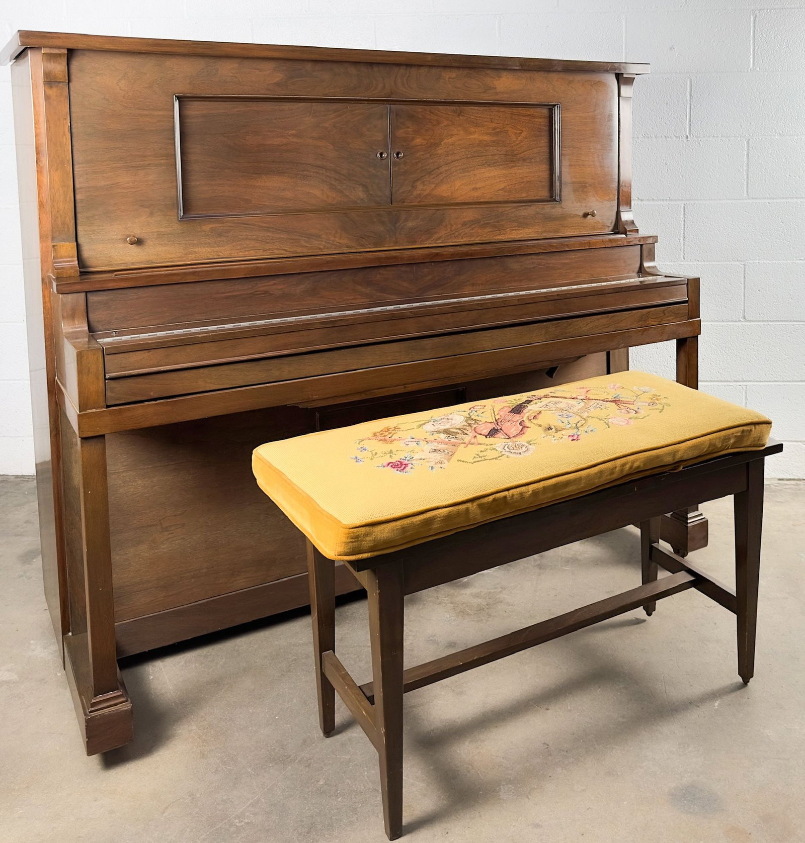 Gulbransen Upright Player Piano with Bench (1 of 10)