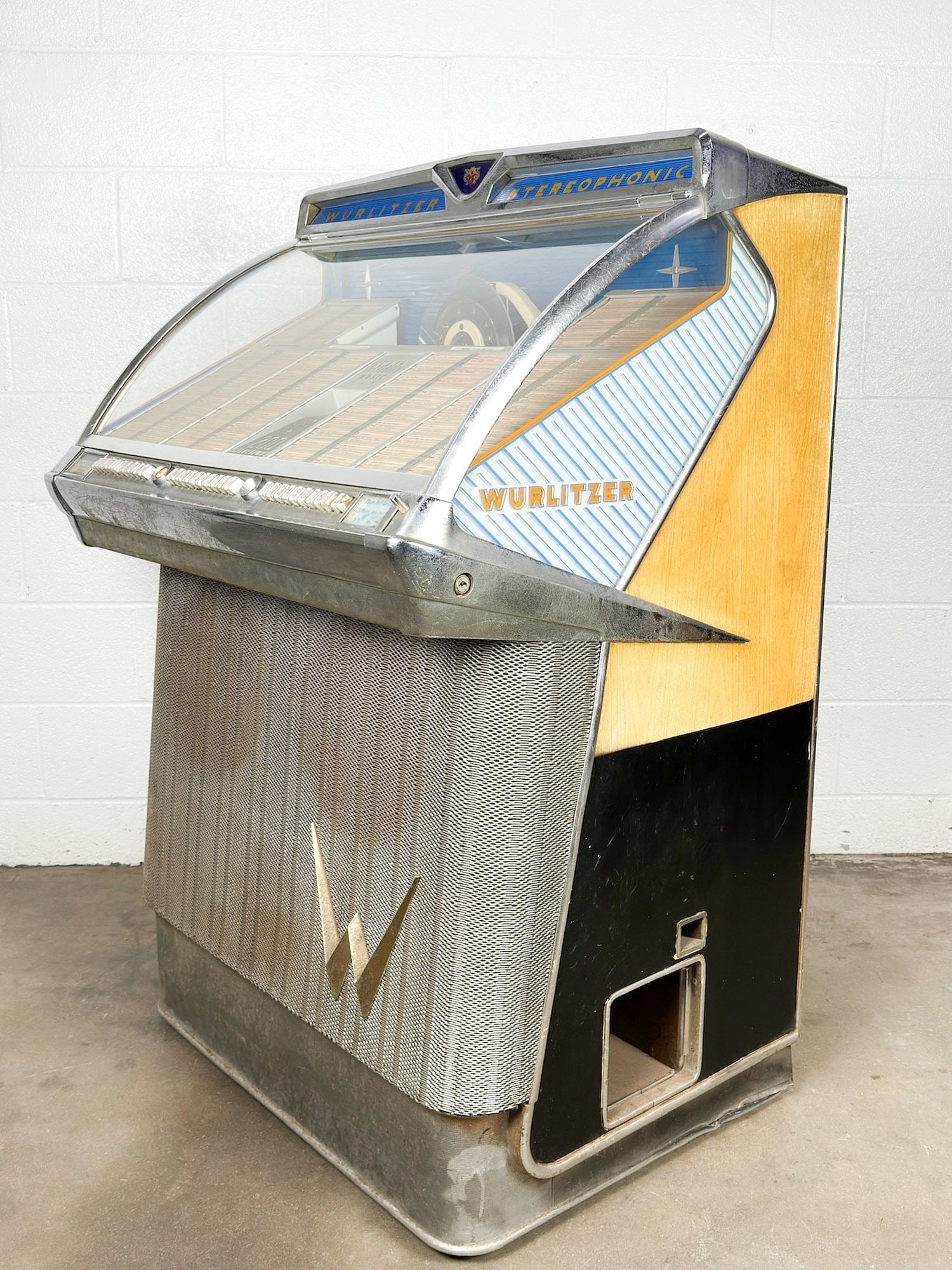 Wurlitzer Multi-Selector Phonograph Vintage Juke Box Machine (1 of 12)