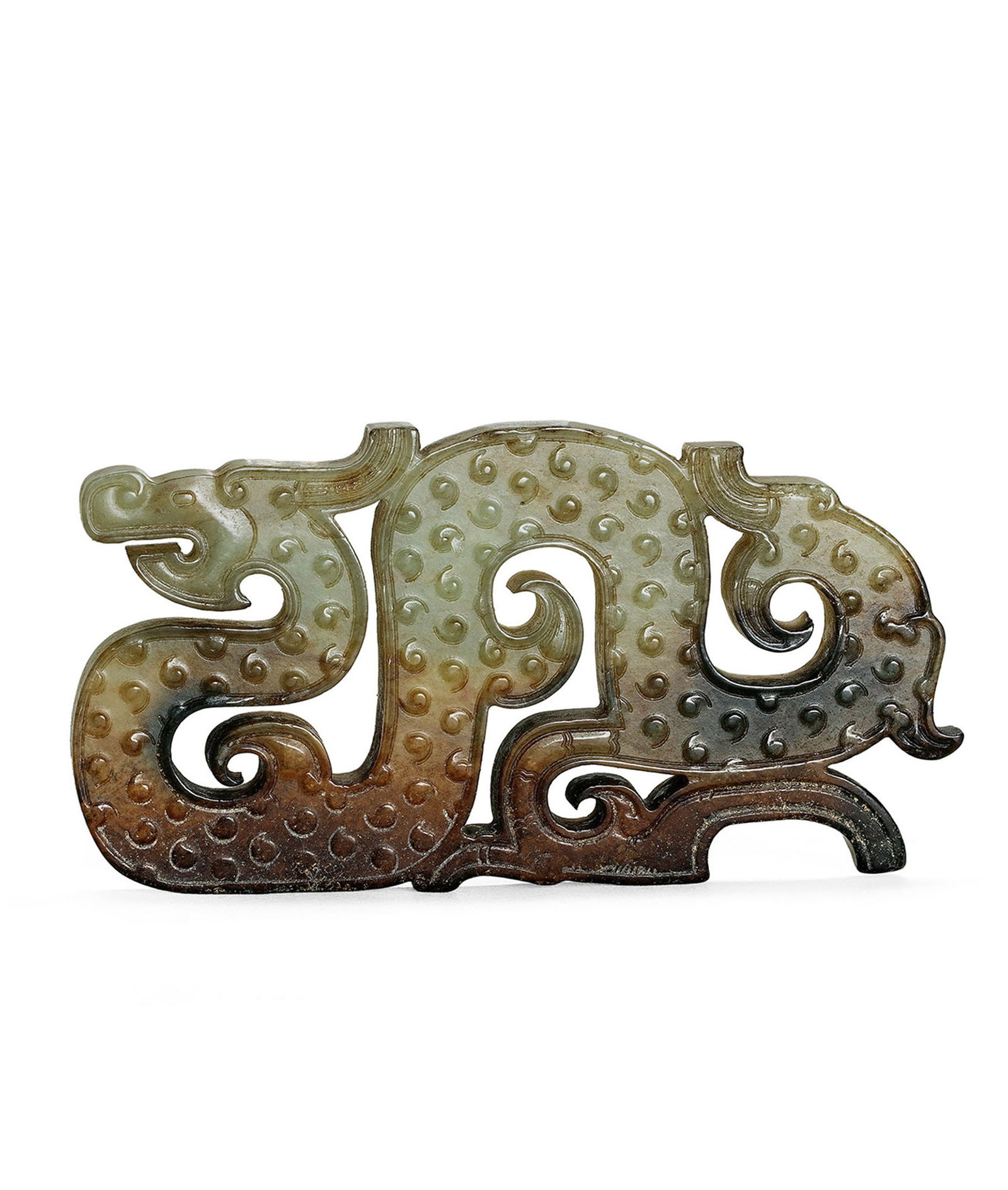 A Jade Dragon-Shaped Pendant: 119 玉穀紋龍形珮 L8.9cm 來源：美國重要私人收藏 預估價： TWD 20,000-30,000