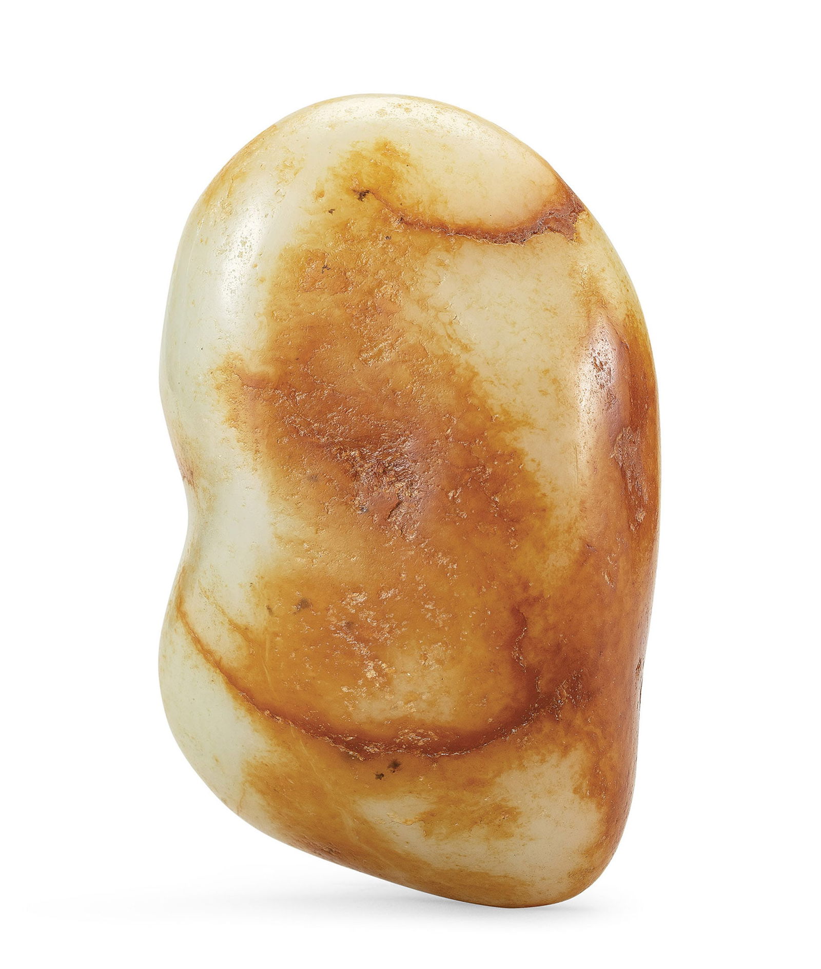 A White and Russet Jade Stone: 154 白玉留皮原石 L10.6cm 款識：雍正御玩 預估價： TWD 30,000-40,000 RMB 6,700-8,900 A White and Rus