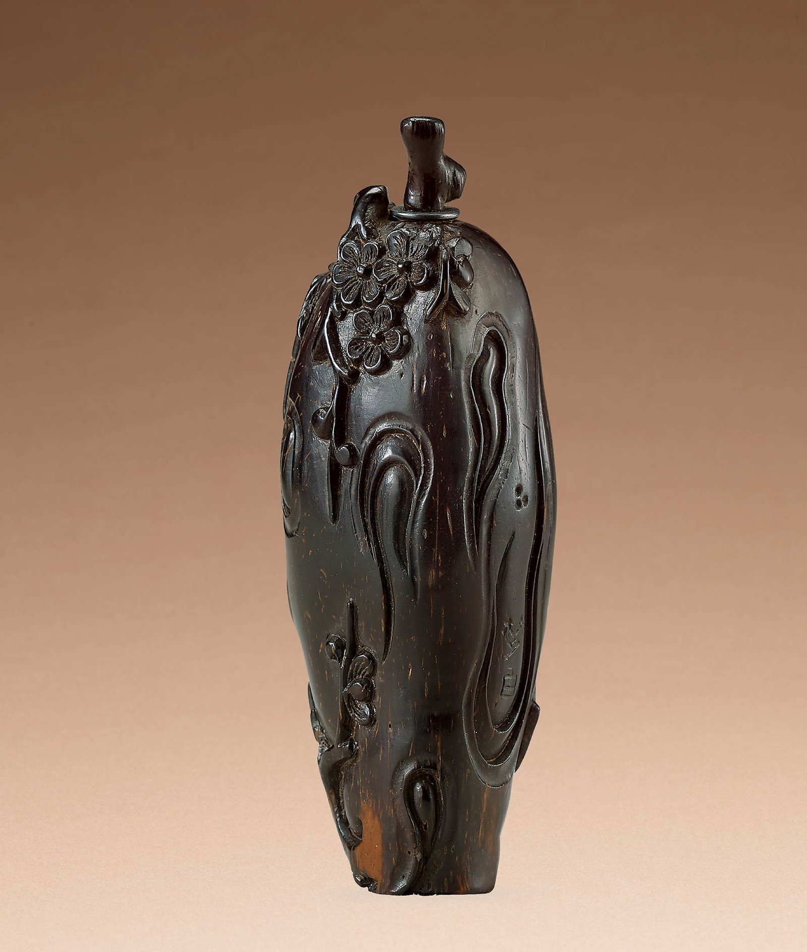 Coconut-Shell 'Magpie & Prunus' Snuff Bottle, Qing (1 of 1)