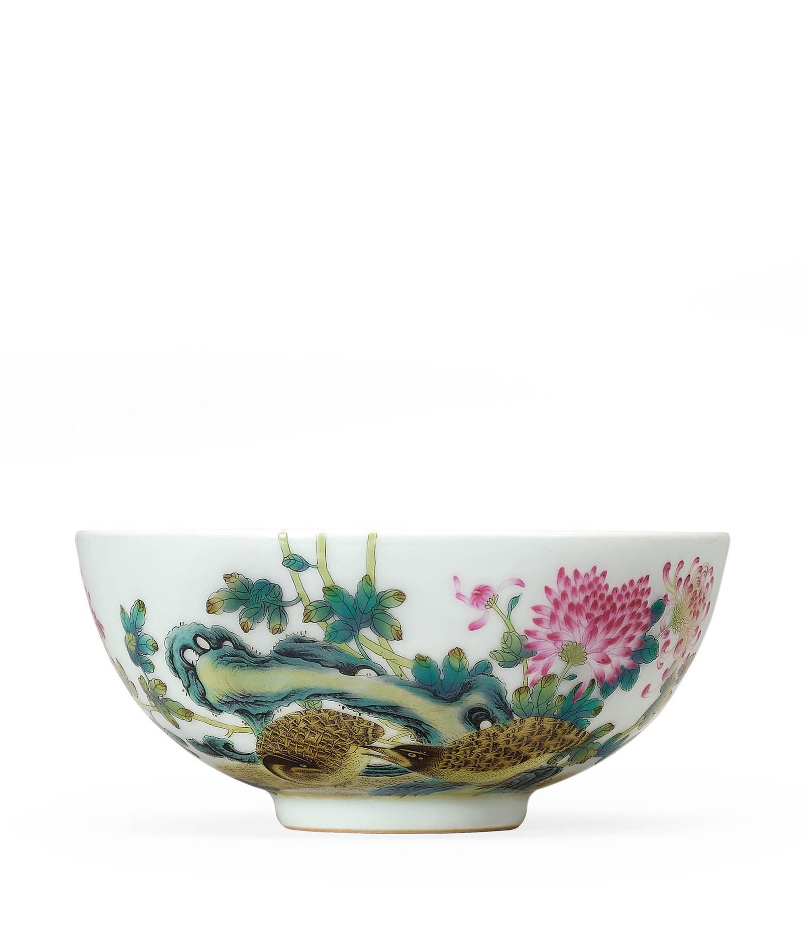 Famille-Rose 'Quail and Chrysanthemum' Bowl, Qing (1 of 4)