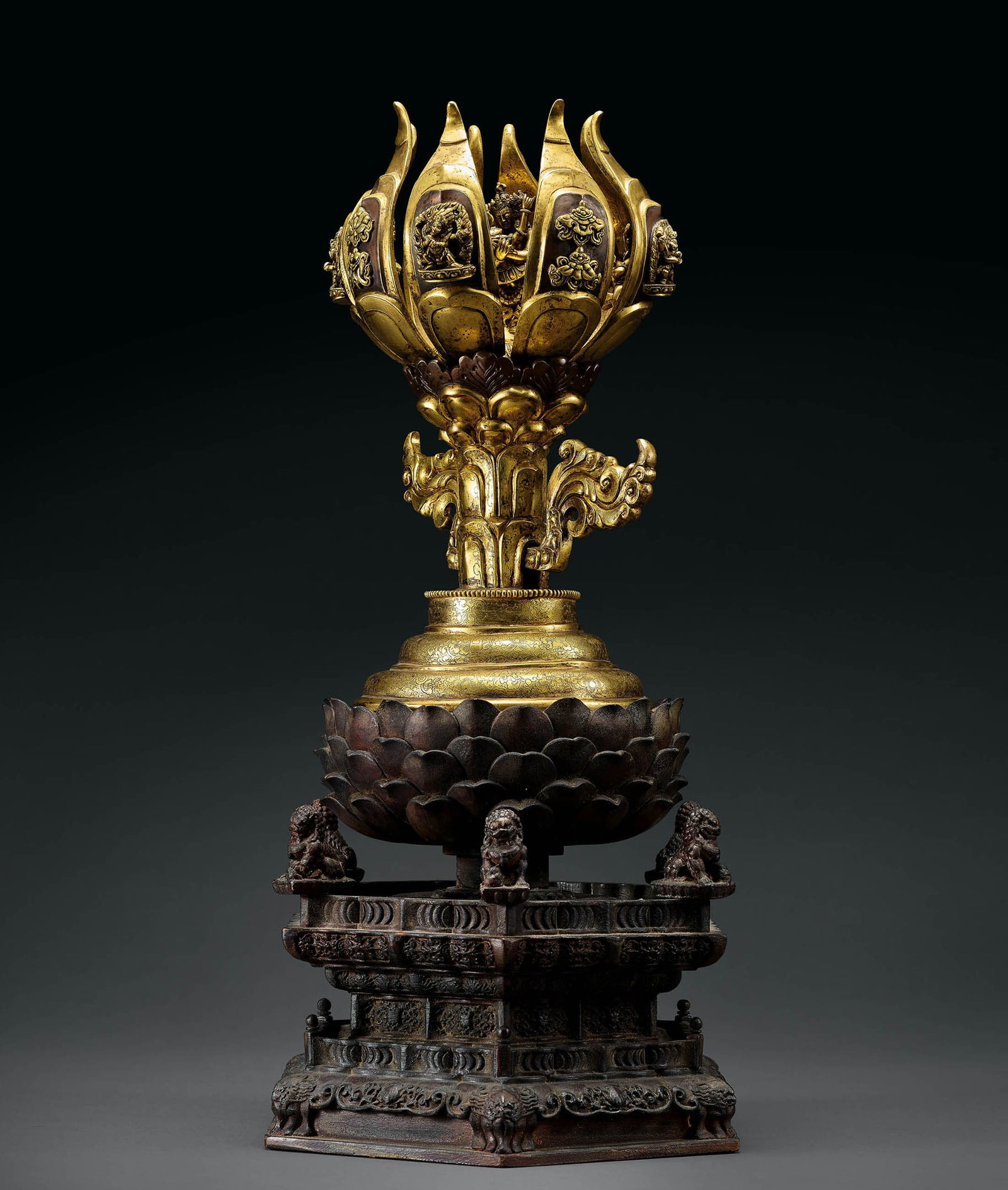 Gilt-Bronze Figural Lotus Mandala Chakrasamvara, Qing (1 of 5)