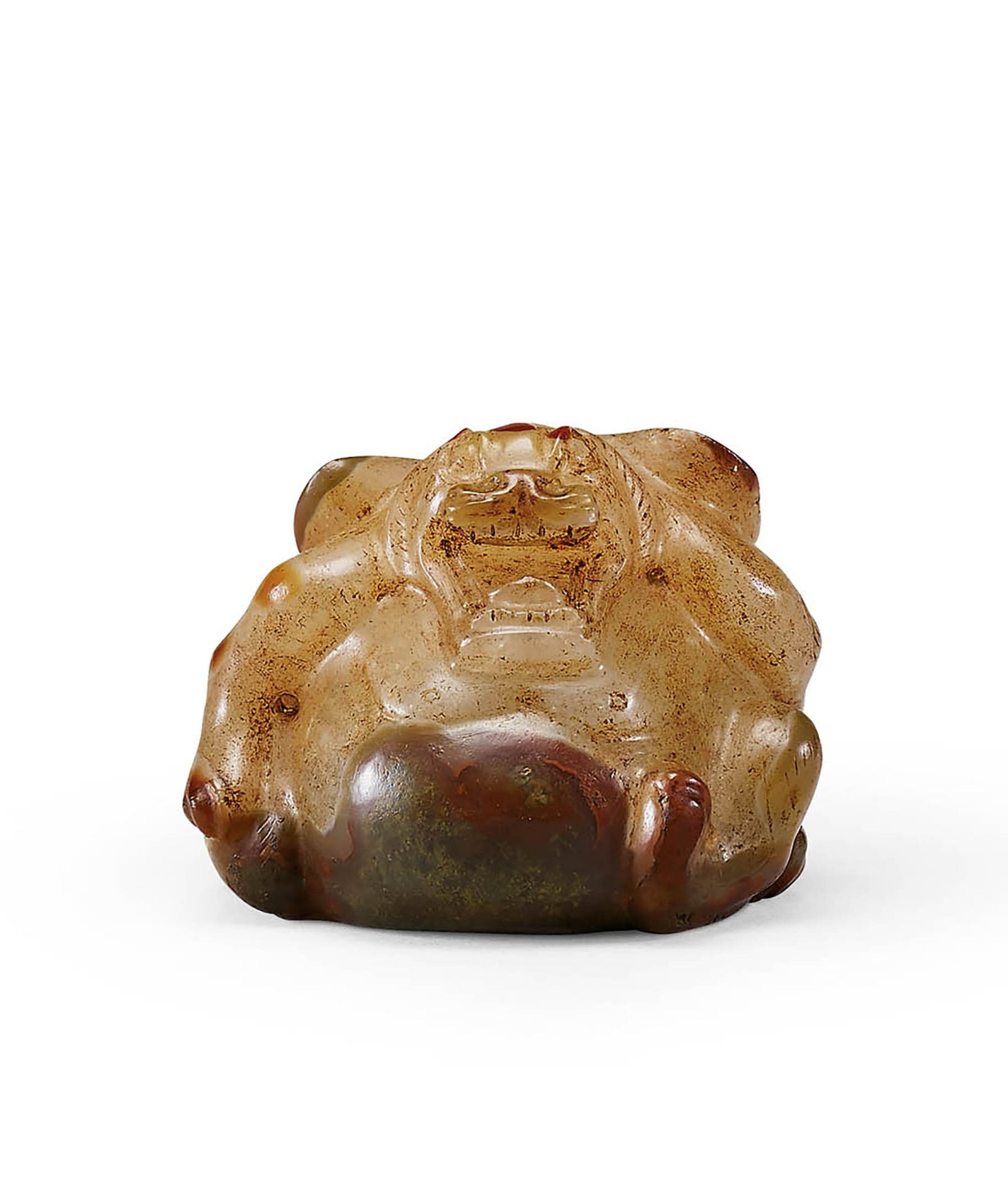 Agate Bear, Qing Dynasty or earlier: 694 清或更早 瑪瑙熊 H4cm 預估價： TWD 20,000-30,000 RMB 4,300-6,500 Yu Jen Taipei 台北宇珍拍賣 AN 
