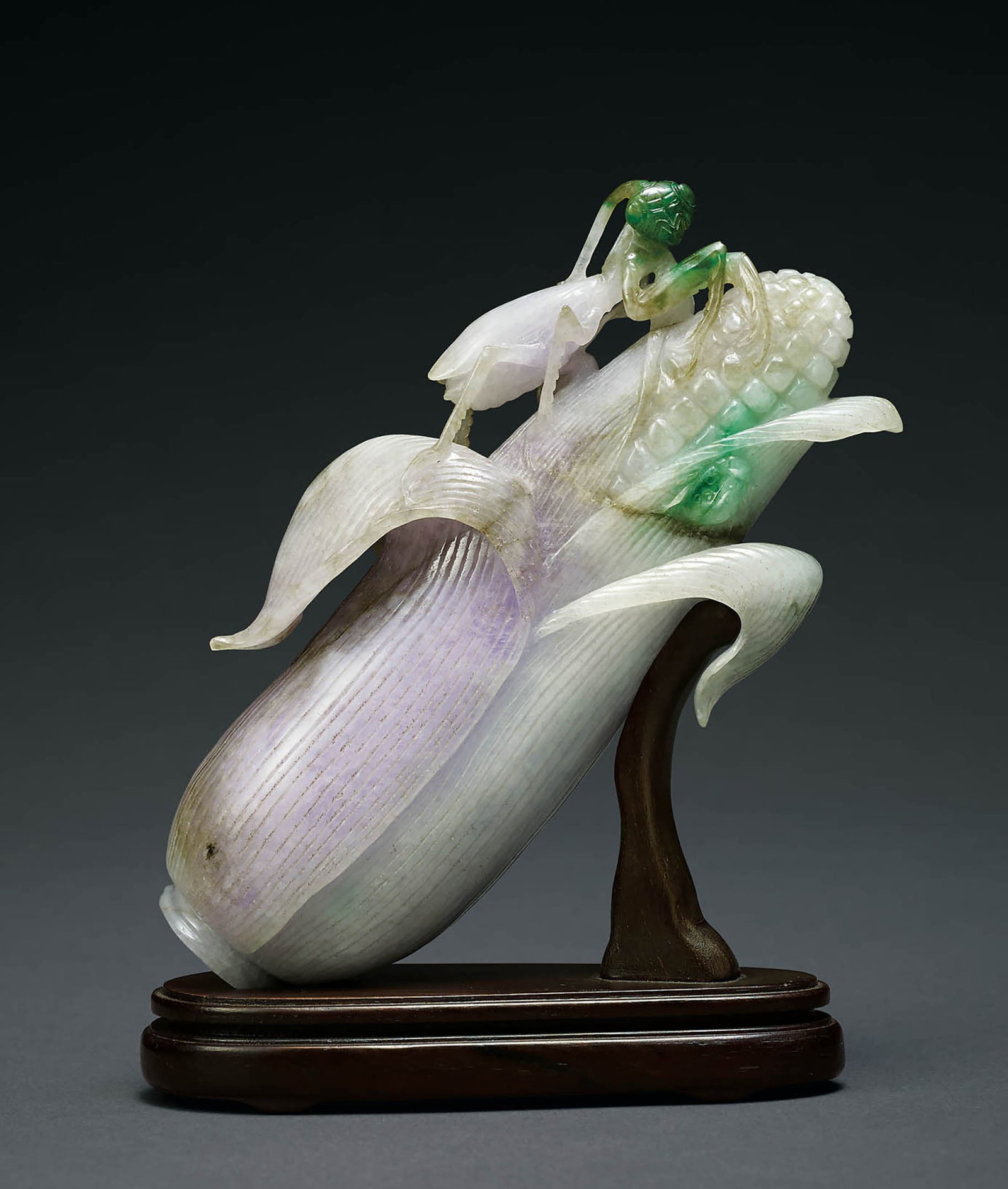 Lavender Jadeite Corn and Mantis Ornament, 19th C (1 of 1)