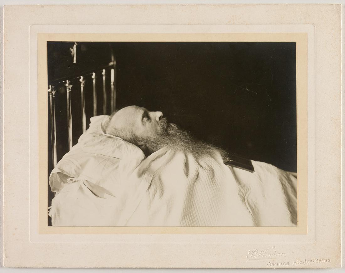 GRAND DUKE MICHAEL NIKOLAEVICH OF RUSSIA (1832-1909) ON: GRAND DUKE MICHAEL NIKOLAEVICH OF RUSSIA (1832-1909) ON HIS DEATHBED Original photograph, 1909 Passepartout: 23.5 x 30 cm The Grand Duke died in Cannes, where the photo was taken.