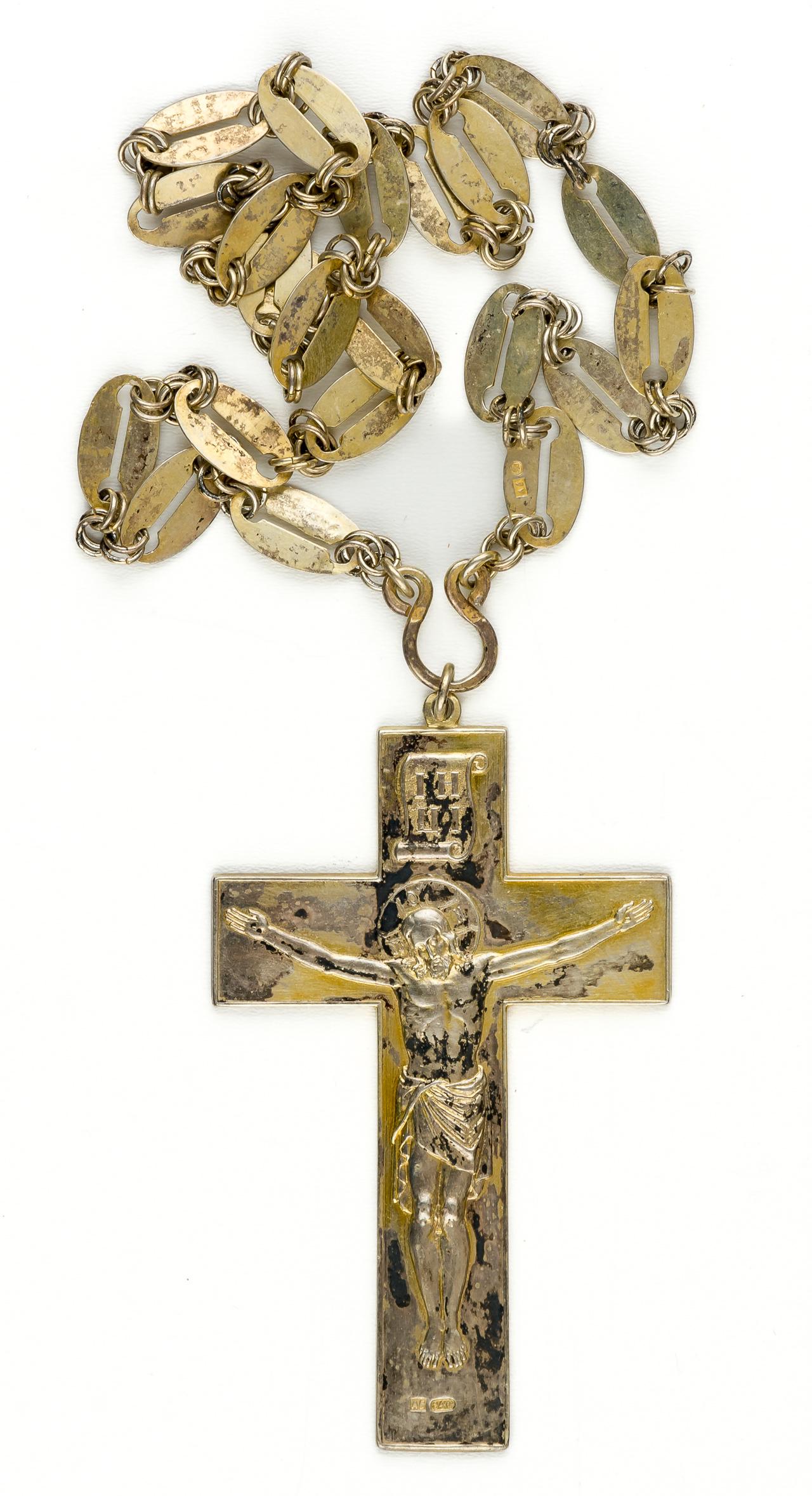 RUSSIAN SILVER-GILT PENDANT CROSS IN THE VERSION OF PAUL I. (1 of 3)