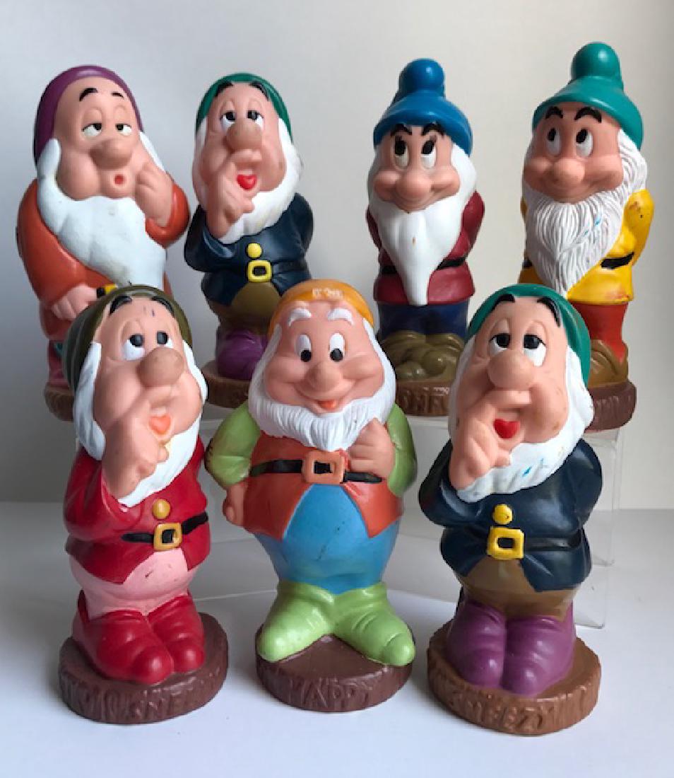 Lot of 7 Vintage Disney Seven Dwarf Figures: Lot of 7 Vintage Disney Seven Dwarf Figures