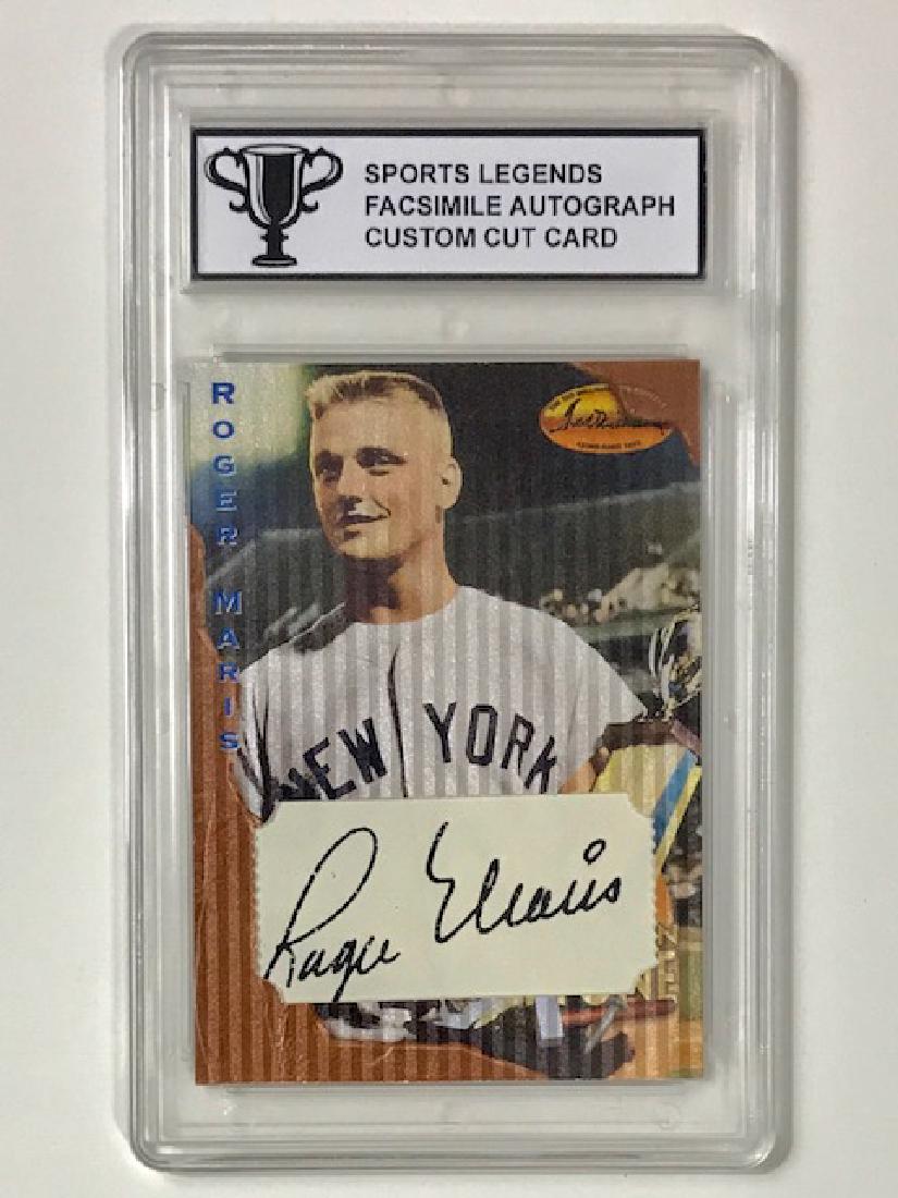 ROGER MARIS Sports Legends Custom Baseball Card: Gem 10 - Facsimile Autographed Baseball Card