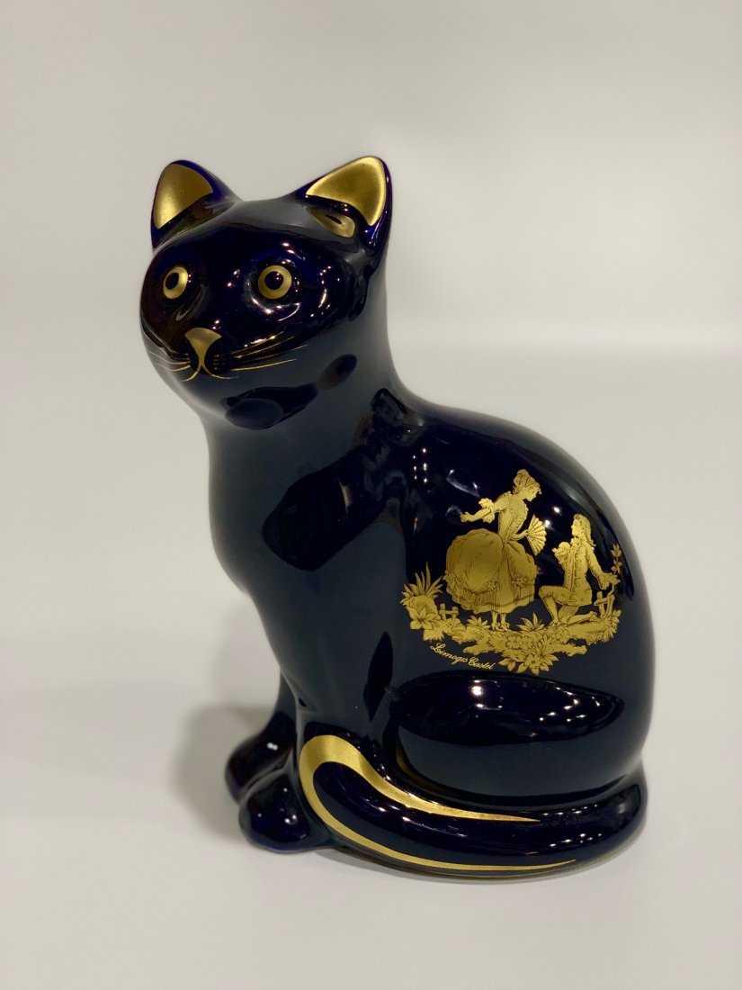 French Porcelain Cat Limoges,romantic scene in 22k gold: French Porcelain Cat from Limoges, with romantic scene in 22k gold. Size: 7.50 H x 5.50 W in.