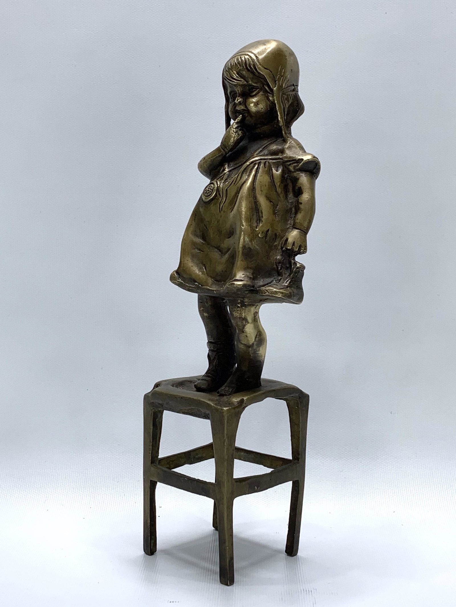 JUAN CLARA AYATS, Bronze sculpture (Attrib.): JUAN CLARA AYATS (1875â€“1958) Title: Girl on Stool, Medium: Bronze sculpture, Size: 11.50", Date: c. 1915-20. w / C. of Attribution. Was born in a little town in Spain called Olot in 1875 and di