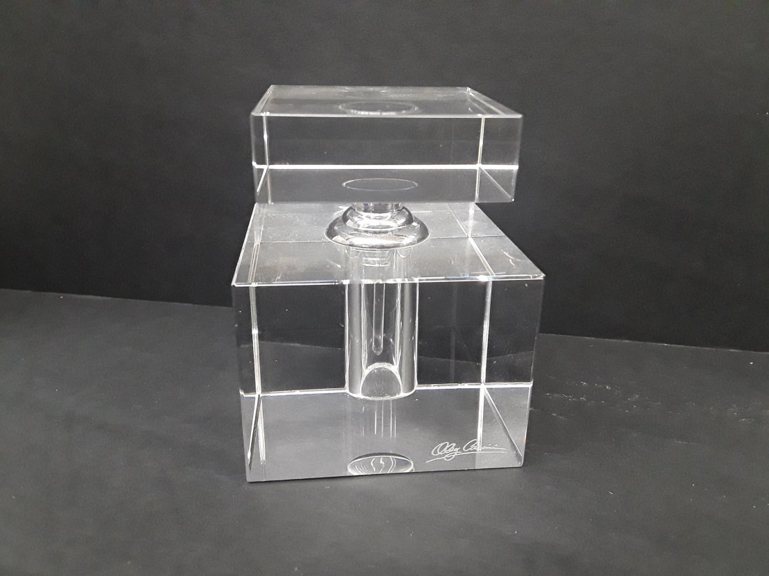 Oleg Cassini Signed Crytstal Perfume Bottle: Oleg Cassini Signed Crytstal Perfume Bottle. 3\" H (in)