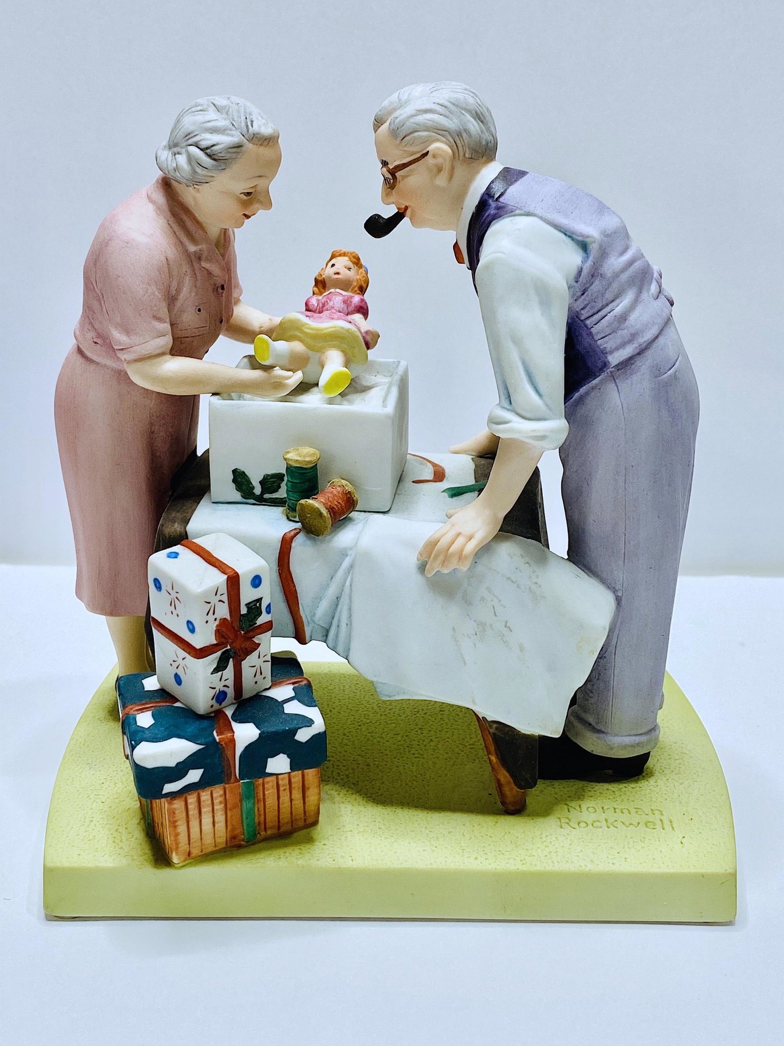 Vintage. NORMAN ROCKWELL, Porcelain Figurine (Bisque): Vintage. Norman Rockwell (1894-1978) Title: The American Family, Porcelain Figurine (Bisque), Date: 1980, Size: 6" H x 5.75" W x 3.50" (inches). Was an American painter and illustrator known for his i