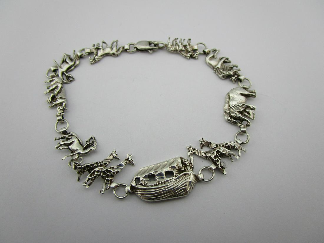 Sterling Silver "Noahs Ark" Theme Bracelet: Sterling Silver "Noahs Ark" Theme Bracelet