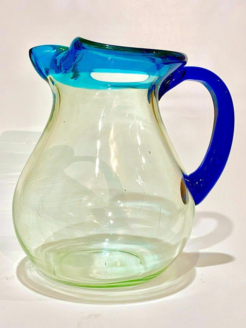 VINTAGE MURANO ART GLASS PITCHER: VINTAGE MURANO ART GLASS PITCHER, Made in Italy, Size: 8.25 '' H x 8.50 "W (in).