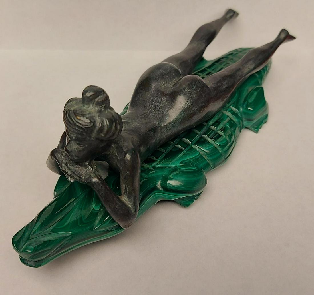 Vintage Erotic Nude Woman Bronze on Malachite Crocodile: Vintage Erotic Nude Woman Bronze on Malachite Crocodile.Great unusual seductive nude woman bronze and a hand carved malachite stone crocodile or alligator. Stunning piece. Approx 8.25in x 2.75in x 3.2