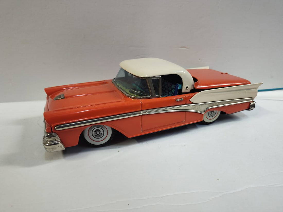 Vintage Battery Operated Tin Ford Convertible Toy Car. Auction